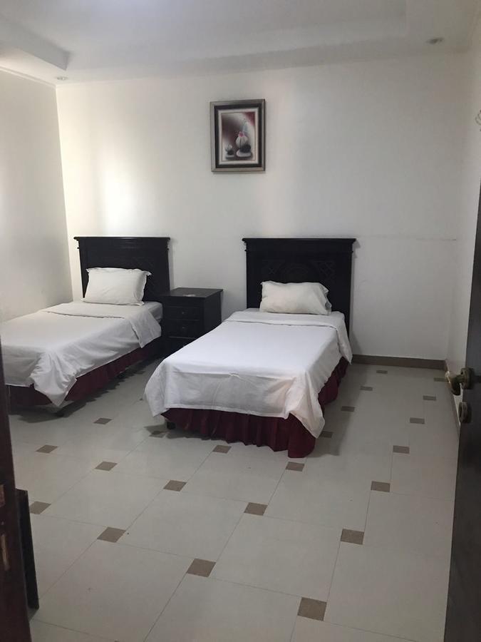 Al Makan Al Mosafer 116 Hotel By Al Azmy Rijád Kültér fotó