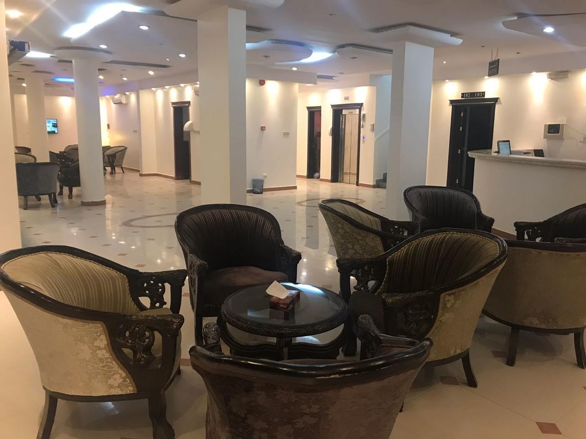 Al Makan Al Mosafer 116 Hotel By Al Azmy Rijád Kültér fotó