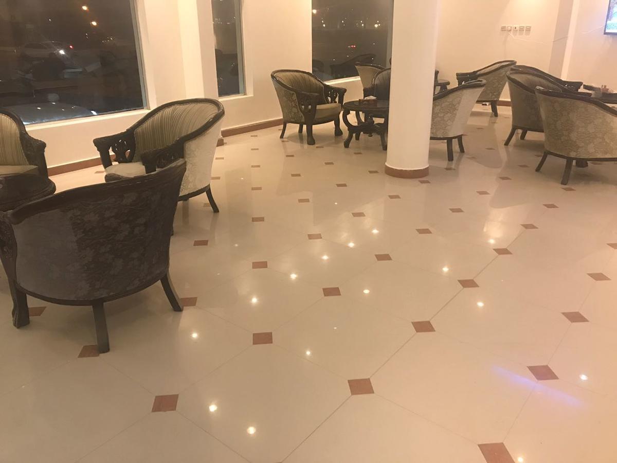 Al Makan Al Mosafer 116 Hotel By Al Azmy Rijád Kültér fotó